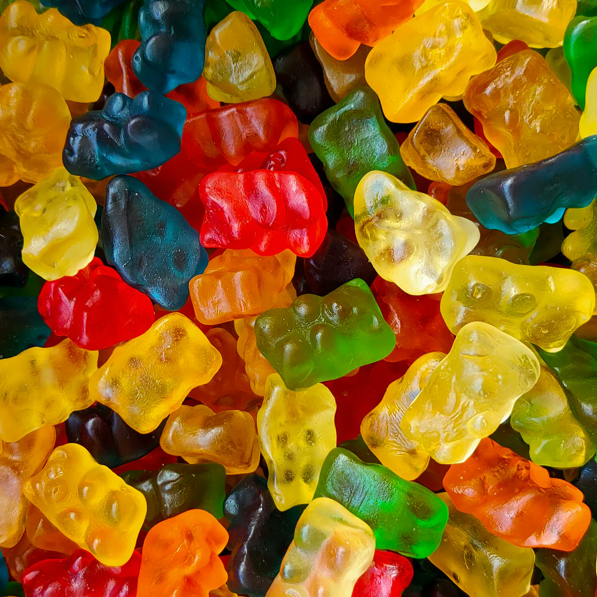 seulgikpics's tweet photo. ‼️STOP EATING GOLDBEARS GUMMIES‼️

 — an important thread on why we should stop eating goldbears gummies (don't open if sensitive) https://t.co/dx4l3Xzb1S
