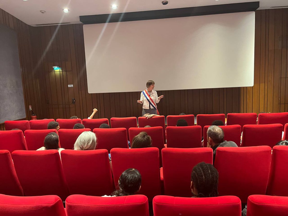 Sarah Legrain tweet media