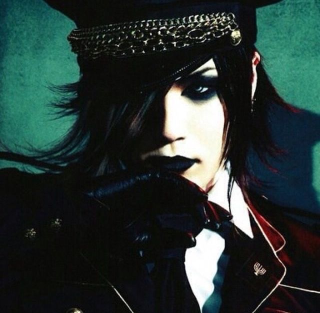 Happy Uruha Friday🥳