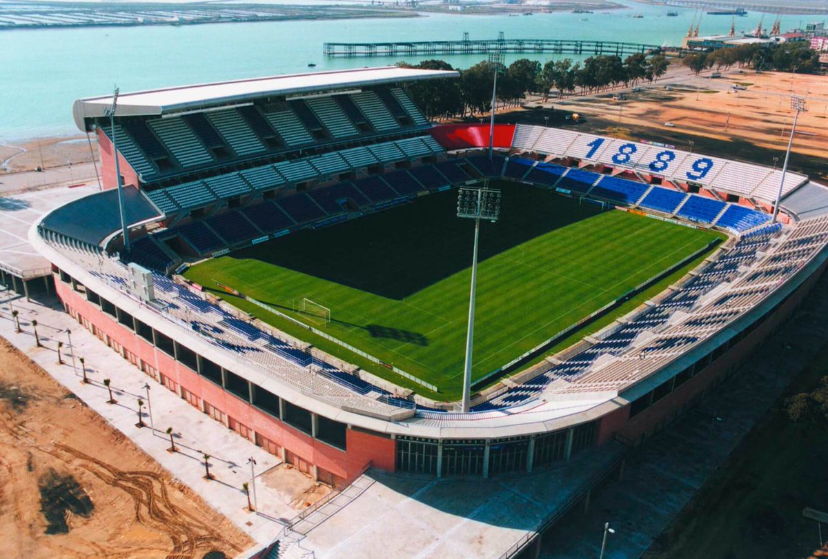🤔 ¿Hay nervios?

En 4️⃣8️⃣ horas jugaremos uno de los partidos más importantes de nuestra historia en este bonito e histórico campo. 

Hace 1️⃣4️⃣ años en Tenisca vivimos el ascenso a la categoría de bronce con un gol de Rubén Jurado. 

😍 ¿REPETIMOS LA HISTORIA? 

‼️ VAMOS ‼️ 💚🤍