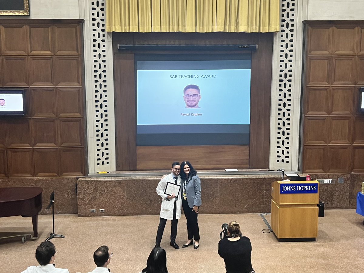 Overflowing with Joy: words cannot express the sheer elation I feel upon receiving the Senior Resident Teaching Award at the @OslerResidency. It’s a testament to the power of education and the fulfillment it brings to my journey in medicine! @ChidaNatasha #oslerpride