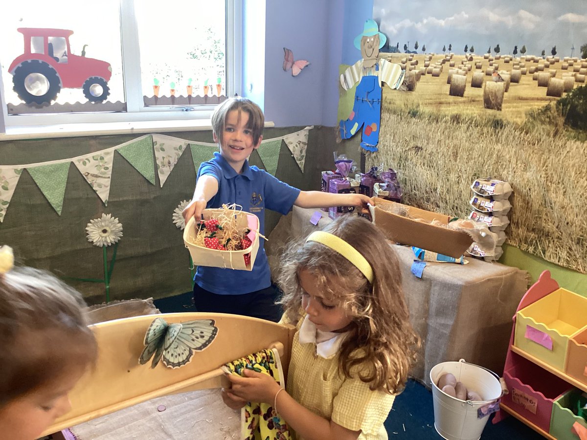 We have had so many visitors today we have proudly shown around our fantastic school. Lions here telling us all about farms and the farm shop! #confidentlearners