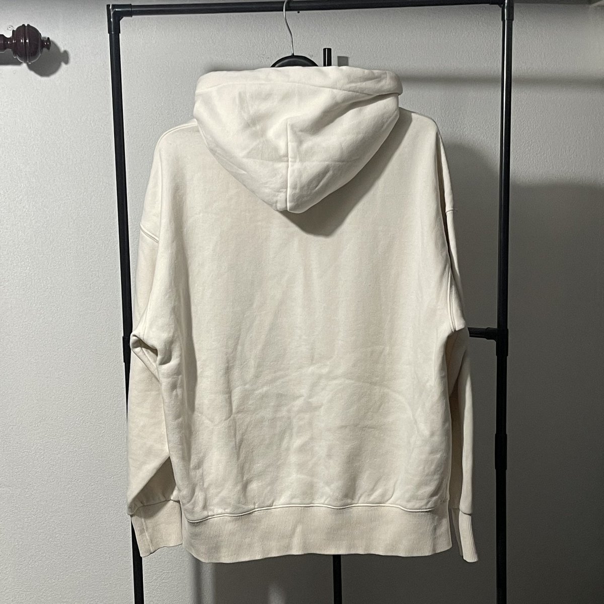 studio_doublep's tweet photo. Chancechance hoodie สีครีมสีจริงสวยมากงับ
✿ สภาพโดยรวม 9.5/10
✿ อก : 46 ยาว : 27
✿ 350.-ส่งฟรี
#สเวตเตอร์มือสอง #ส่งต่อเสื้อผ้า #สเวตเตอร์ #พรีออเดอร์เกาหลี #ไอดอลใส่ #chancechance https://t.co/wF9VVkXup7