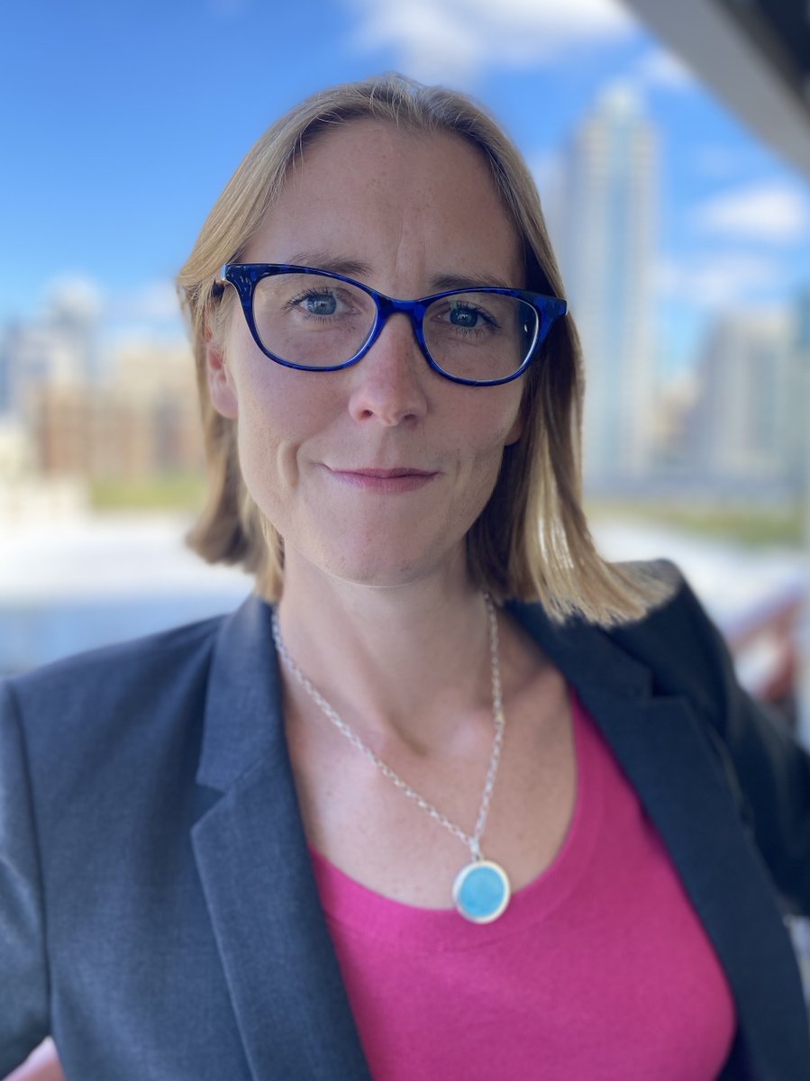 Women in Anesthesiology (@womenmdinanesth) on Twitter photo On Fridays, we feature inspiring women in anesthesia. Dr. Amy Vinson, MD FAAP is a peds anesthesiologist <a href="/BostonChildrens/">Boston Children's</a>. Following <a href="/MCG_AUG/">MCG</a>, she completed peds residency <a href="/HasbroChildrens/">Hasbro Children's</a> + anes residency <a href="/BIDMChealth/">BIDMC</a>. #FeatureFriday <a href="/imswimming3/">🇺🇸 🏳️🌈 Amy Vinson, MD</a>
1/3 (she's too rad😎 for 1) On Fridays, we feature inspiring women in anesthesia. Dr. Amy Vinson, MD FAAP is a peds anesthesiologist <a href="/BostonChildrens/">Boston Children's</a>. Following <a href="/MCG_AUG/">MCG</a>, she completed peds residency <a href="/HasbroChildrens/">Hasbro Children's</a> + anes residency <a href="/BIDMChealth/">BIDMC</a>. #FeatureFriday <a href="/imswimming3/">🇺🇸 🏳️🌈 Amy Vinson, MD</a>
1/3 (she's too rad😎 for 1)
