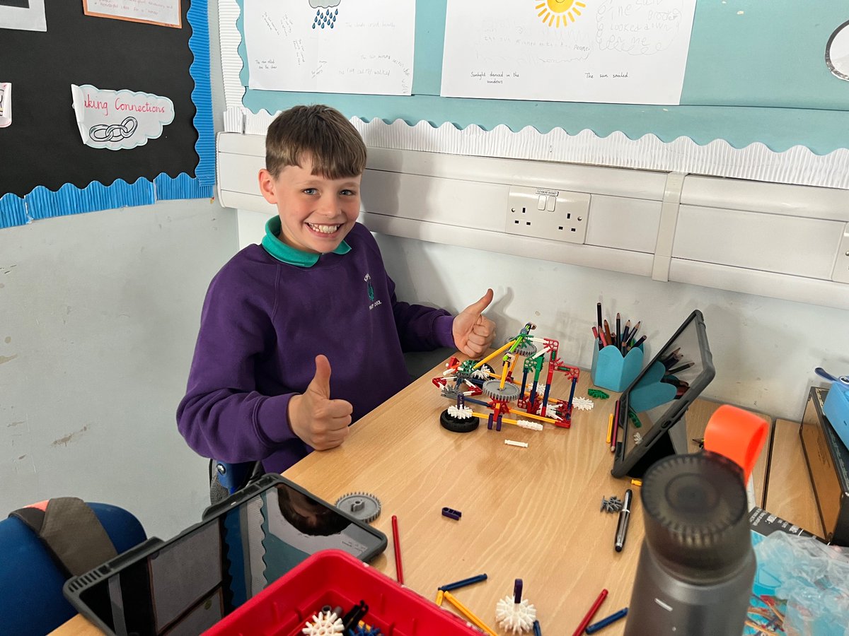 Miss Cowie & P6R tweet media