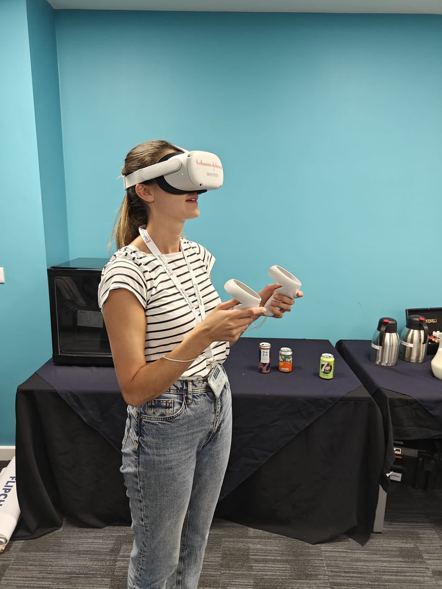 Notts_ortho's tweet image. Excellent day of teaching hosted by @DePuySynthes and organised by @kevin_ilo and @orthodoc_berber. We’re all very taken with the VR technology and hope that one day we can drop instruments in real life and have them magically reappear on the Mayo table #orthotwitter #MedEd