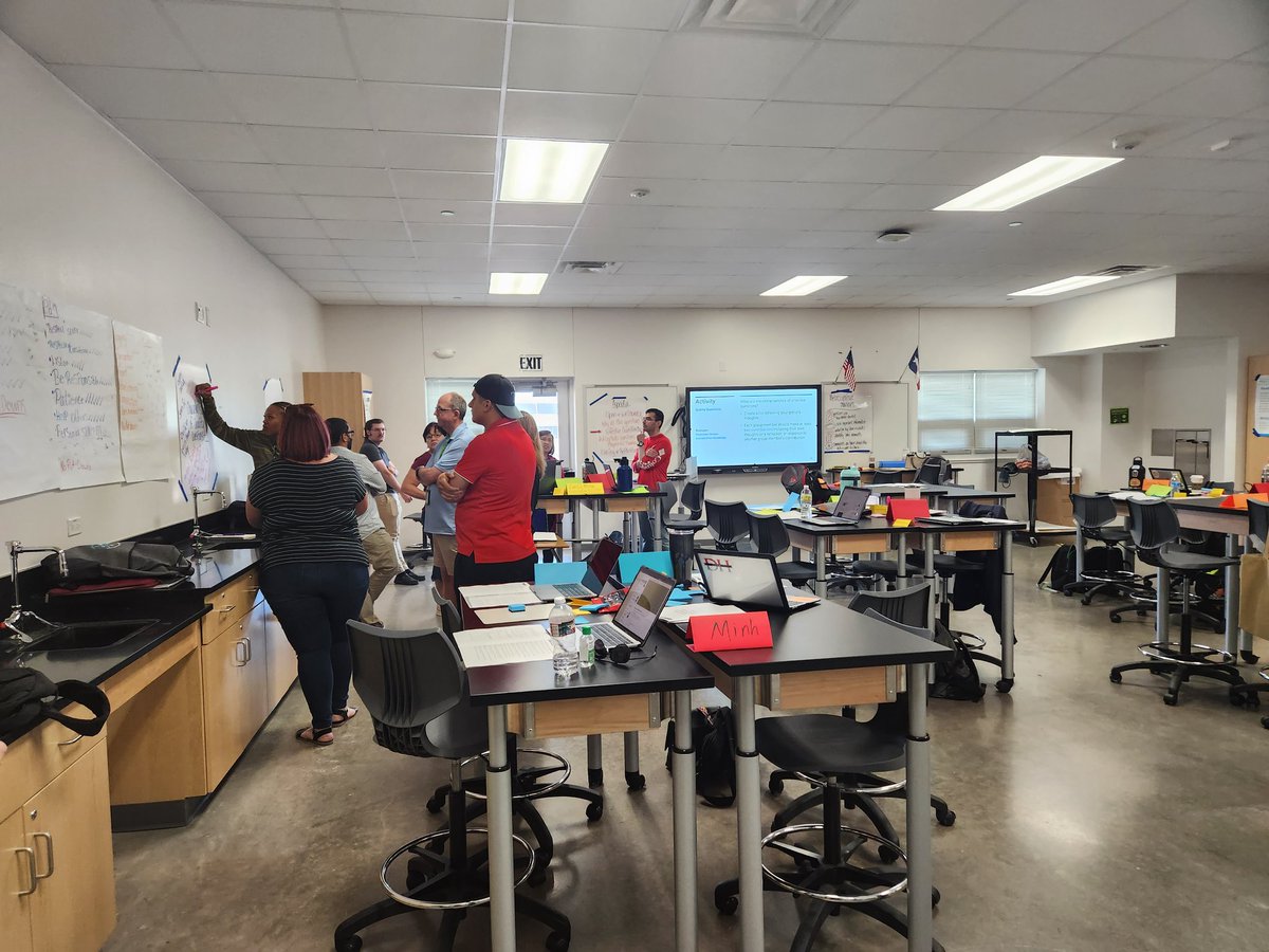 Lowanna Jones tweet media