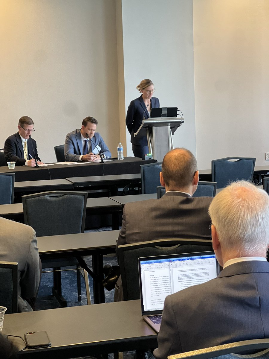 Wonderful job presenting the MCW experience with HALS colectomy for diverticulitis complicated by fistula, <a href="/mdrezdzonmd/">Melissa Drezdzon</a>! <a href="/MCWSurgery/">MCW Surgery</a> <a href="/TimRidolfi/">Tim Ridolfi</a> @lubitz_carrie #CSA23