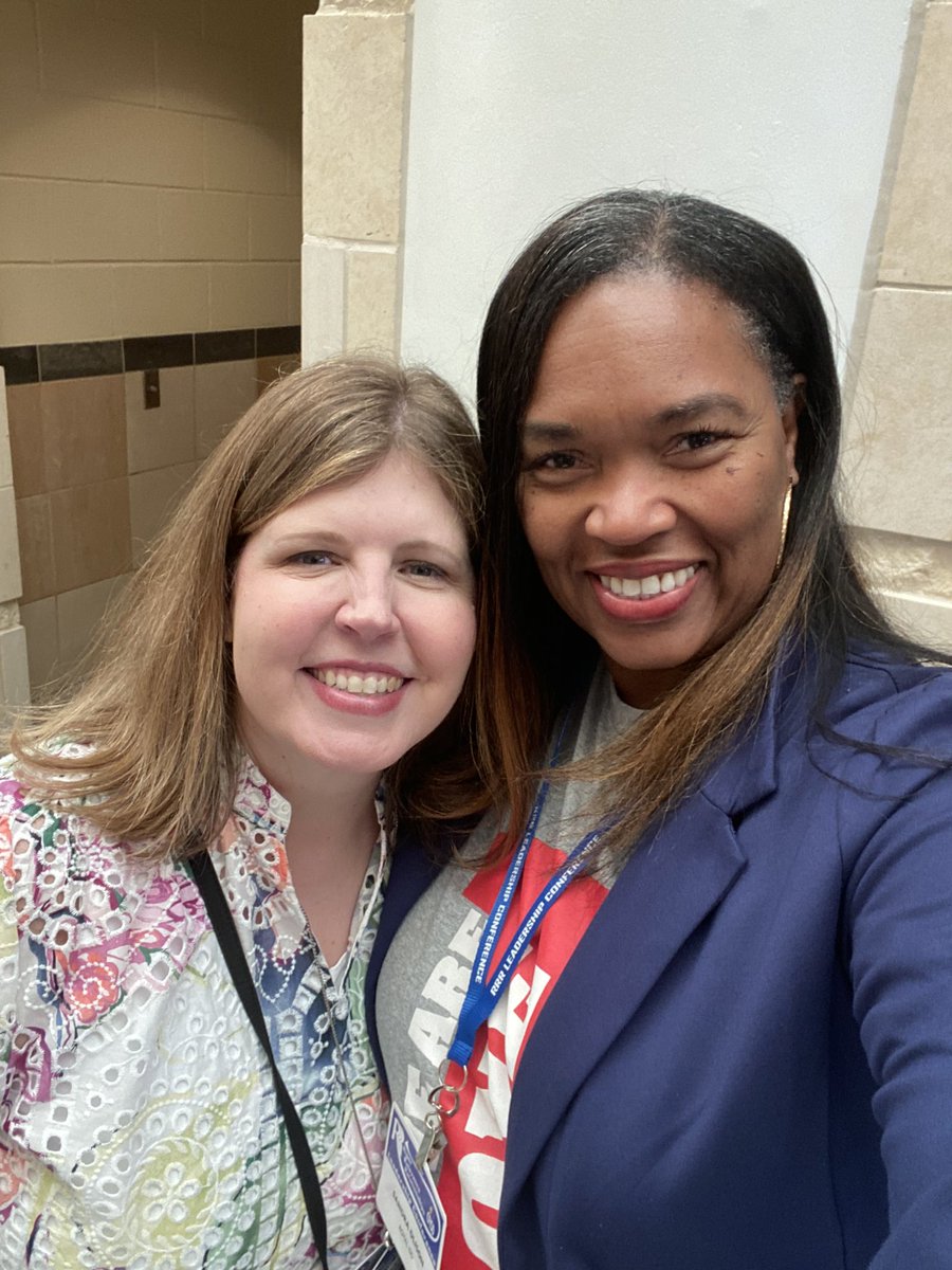 olisonsk's tweet photo. Leaders @CyFairISD who serve!! I met Dr Ashley Clayburn.during a break and we had amazing /inspiring conversation’s about students and education.  Great team work by the CFISD staff ❤️#RRR2023 conference. #leadership https://t.co/psLbL7Aj7c