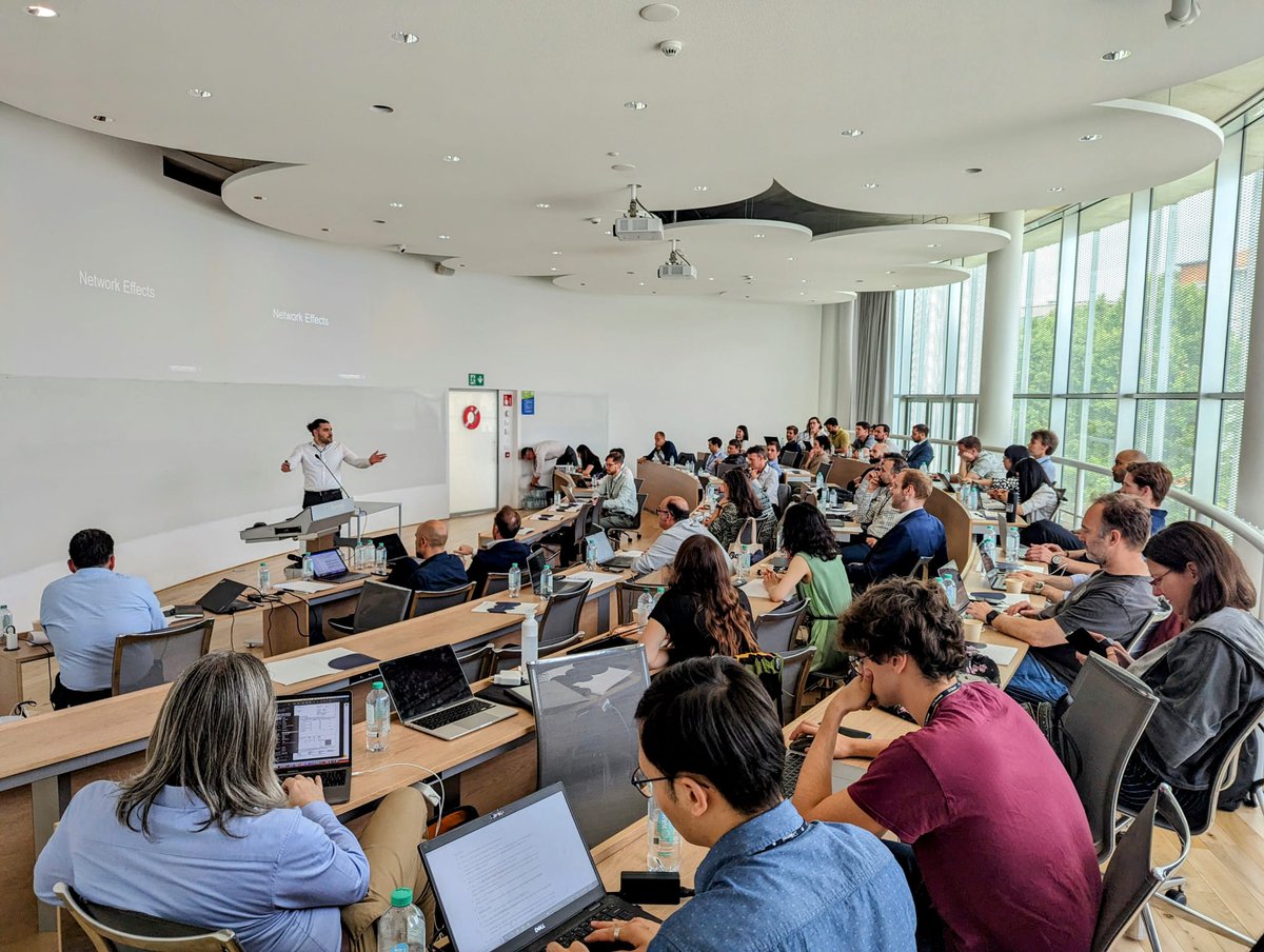 Joe Ploog (@joeploog) on Twitter photo It was an amazing last day at the #EUDPRN. I am grateful for getting the chance to present joint work with @gjrietveld on heterogeneous network effects. Thank you to the organizers <a href="/CarmeloCennamo/">Carmelo Cennamo</a> <a href="/C_Panos/">Panos Constantinides</a> @gjrietveld! It was an amazing last day at the #EUDPRN. I am grateful for getting the chance to present joint work with @gjrietveld on heterogeneous network effects. Thank you to the organizers <a href="/CarmeloCennamo/">Carmelo Cennamo</a> <a href="/C_Panos/">Panos Constantinides</a> @gjrietveld!