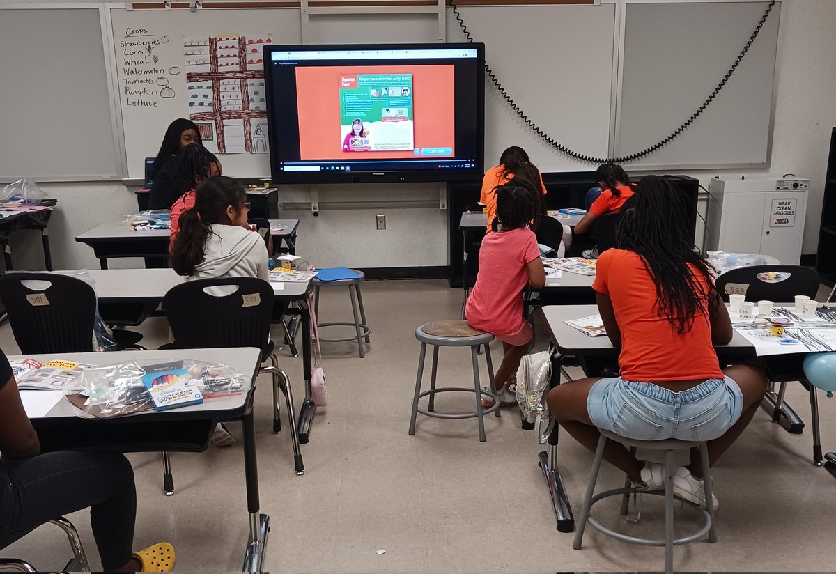 Jessica Dodd (@jjdodd_1972) on Twitter photo COLOR WARS are serious at Camp C-Wood. We ended up with 4 classes with 100% representing their assigned colors. Great job teachers and scholarships <a href="/AldineRUSH/">Aldine ISD Primary & Elementary Summer Camp</a> <a href="/TAshford10/">Tanya Ashford, M.Ed</a> #SummerRUSH #CampCWood COLOR WARS are serious at Camp C-Wood. We ended up with 4 classes with 100% representing their assigned colors. Great job teachers and scholarships <a href="/AldineRUSH/">Aldine ISD Primary & Elementary Summer Camp</a> <a href="/TAshford10/">Tanya Ashford, M.Ed</a> #SummerRUSH #CampCWood