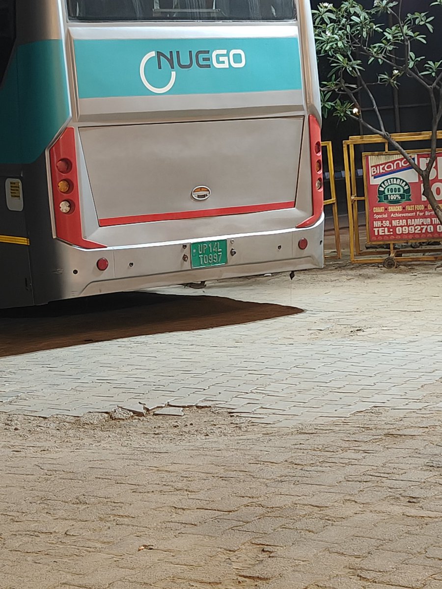 @devendrachawla @nuegoindia we are travelling from delhi to haridwar in your so thought reputed bus but my experience has been worst for second time now that too consecutively. Our bus with no. UK07PA4692 reached bikano food court before bus with no. UP14LT0997 but driver with