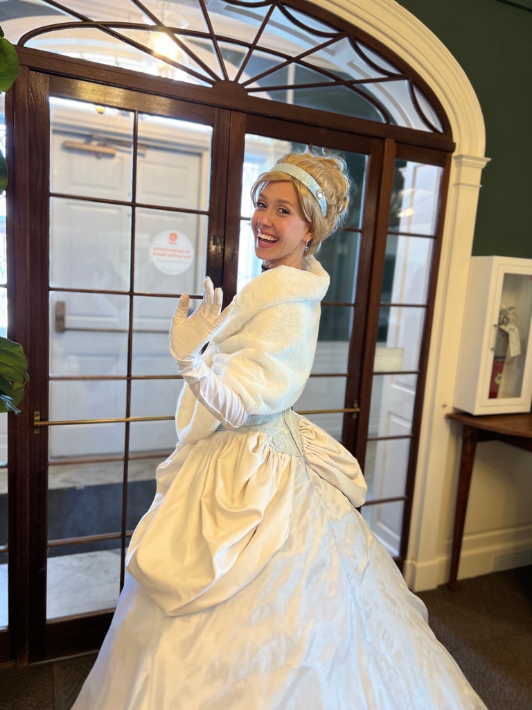 CTPrincessLLC's tweet photo. Step into a fairytale world with our enchanting princess events! ๐โจ From magical tea parties to royal balls, we'll make all your princess dreams come true. #PrincessEvents #FairyTaleLife https://t.co/kNJESq63yE
