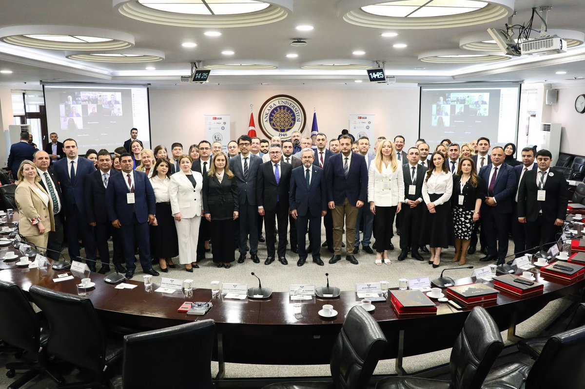 necdetunuvar's tweet photo. Sağlık Bilimleri Fakültemiz [@Ankara_Saglik] tarafından “Hastane Yönetimi Eğitim Programı” çerçevesinde Senato Salonumuzda gerçekleştirilen “Azerbaycan Hastane Eğitimi Belge Töreni”ne katıldık. https://t.co/BULEsgbaD2
