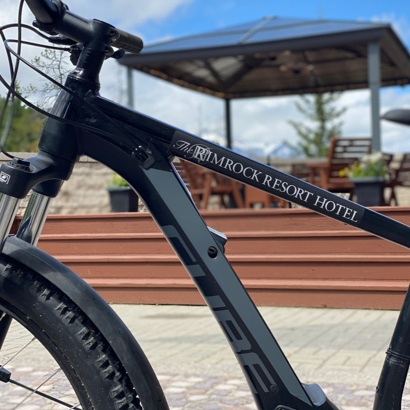 Exploring Banff has never been easier! 🚲⛰️ Rent one of our electric bikes and discover hidden gems, breathtaking views, and the untamed beauty of Canada's first National Park.
Contact our concierge at concierge@rimrockresort.com for more info.
#RimrockResort