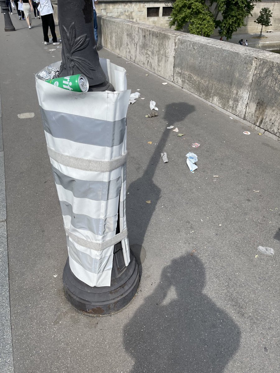 Pont Royal, 9 juin 2023  #saccageparis #parissoustutelle ⁦@saccageparis⁩ ⁦