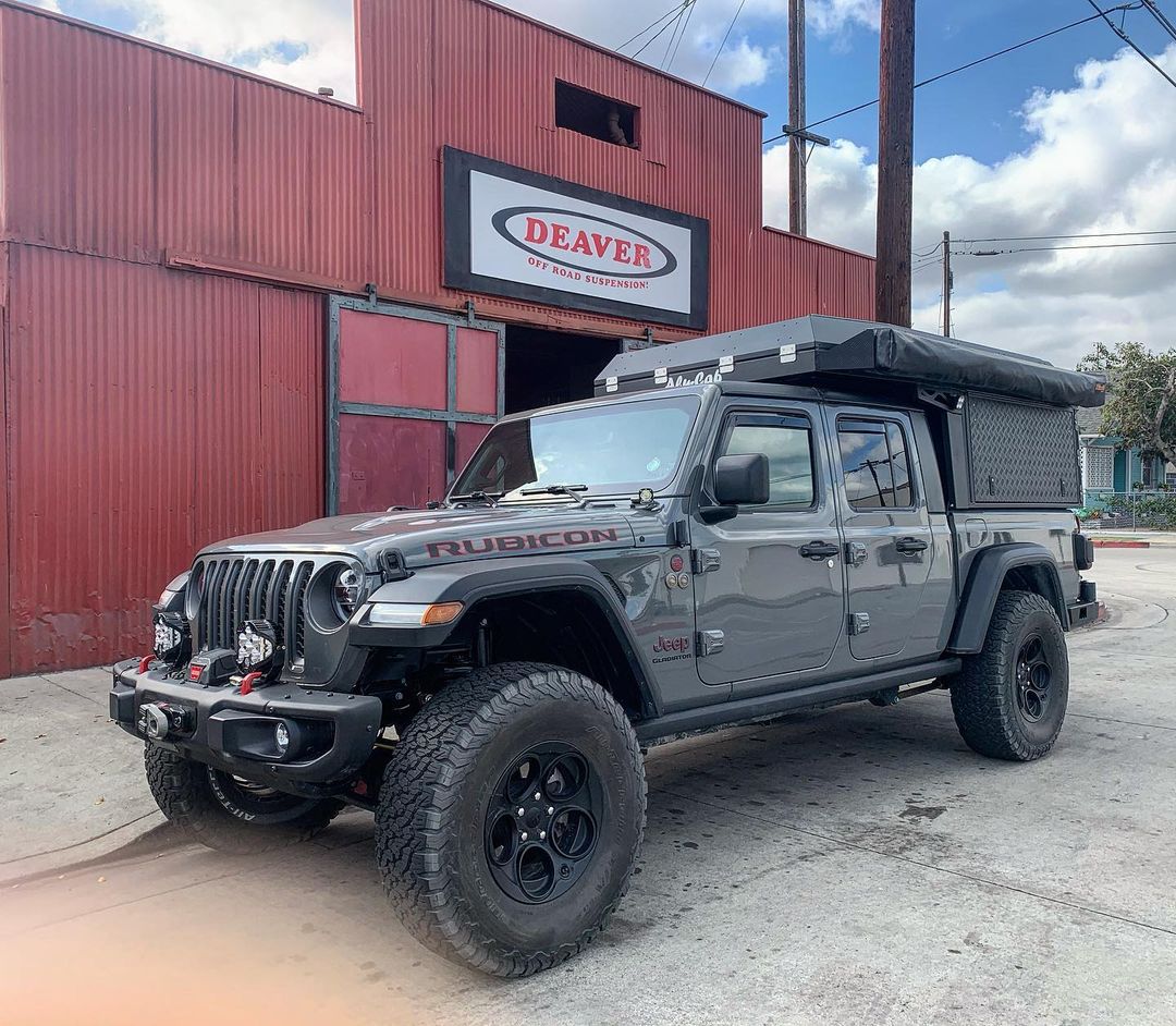 Picking up my Deaver rear springs which should eliminate my sag...🤞

#jeep #outdoorlife #camplife #trip #camperlife #travelling #camperlife #overland #offroadlife #camperleben #campingtime #campinglifestyle #outdoor #4x4 #overlanding