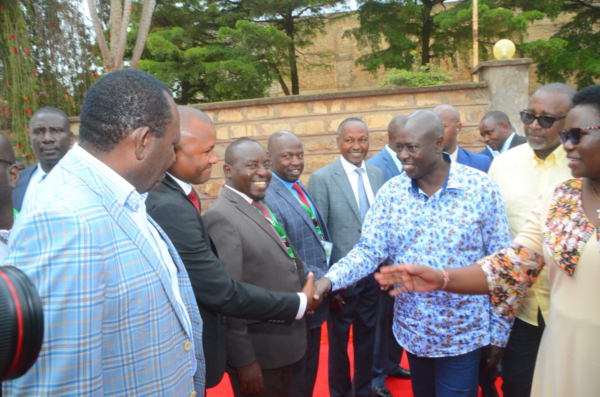 ken_naibae's tweet photo. Also present was the Minister for Agriculture, Hon. Mithika Linturi, Meru county governor, H.E Bishop Kawira Mwangaza among other dignitaries. Coffee sector shall not remain the same again. This is our commitment as leaders and together, we shall make it happen. https://t.co/cKBkuGRD31