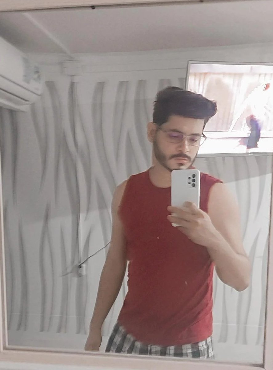 . (@stevenbolaos12) on Twitter photo 