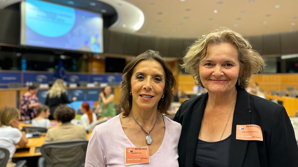 UWE President Anne Negre and VP @AishaAlshawaf  attending  the @EuropeanWomen' s GA at the EU Parliament, Brussels. On the agenda today the Manifesto for the EU elections in 2024 which will look at women’s political representation across Europe♀️
#FeminisitEurope #UEelections2024