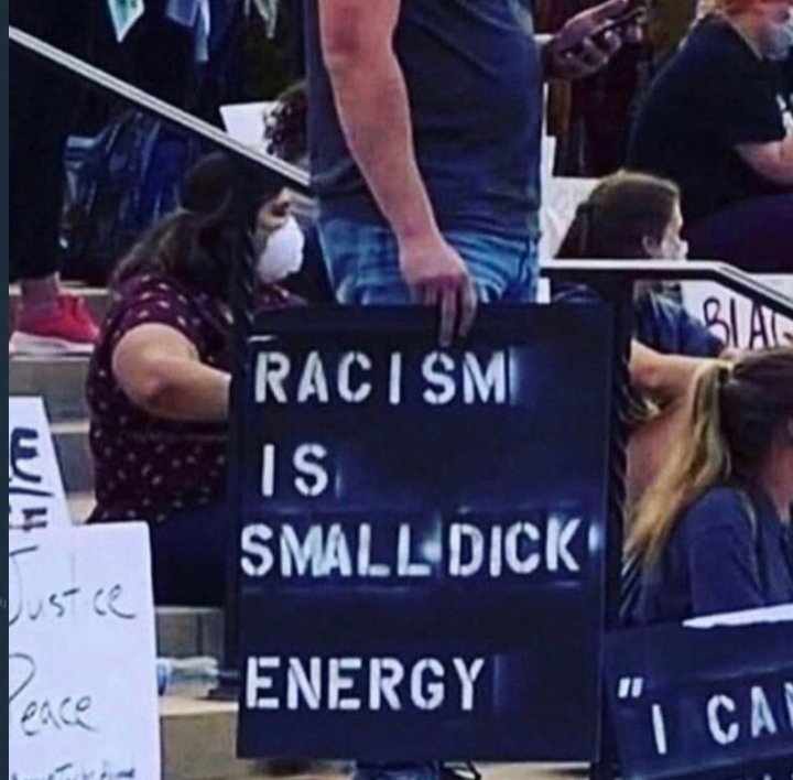 Die Illusion der #Asylkompromiss würde die AfD schwächen, ist völlig naiv! Im Gegenteil, der Diskurs verschiebt sich weiter nach rechts!
#Asylrecht #Migration #Syrer