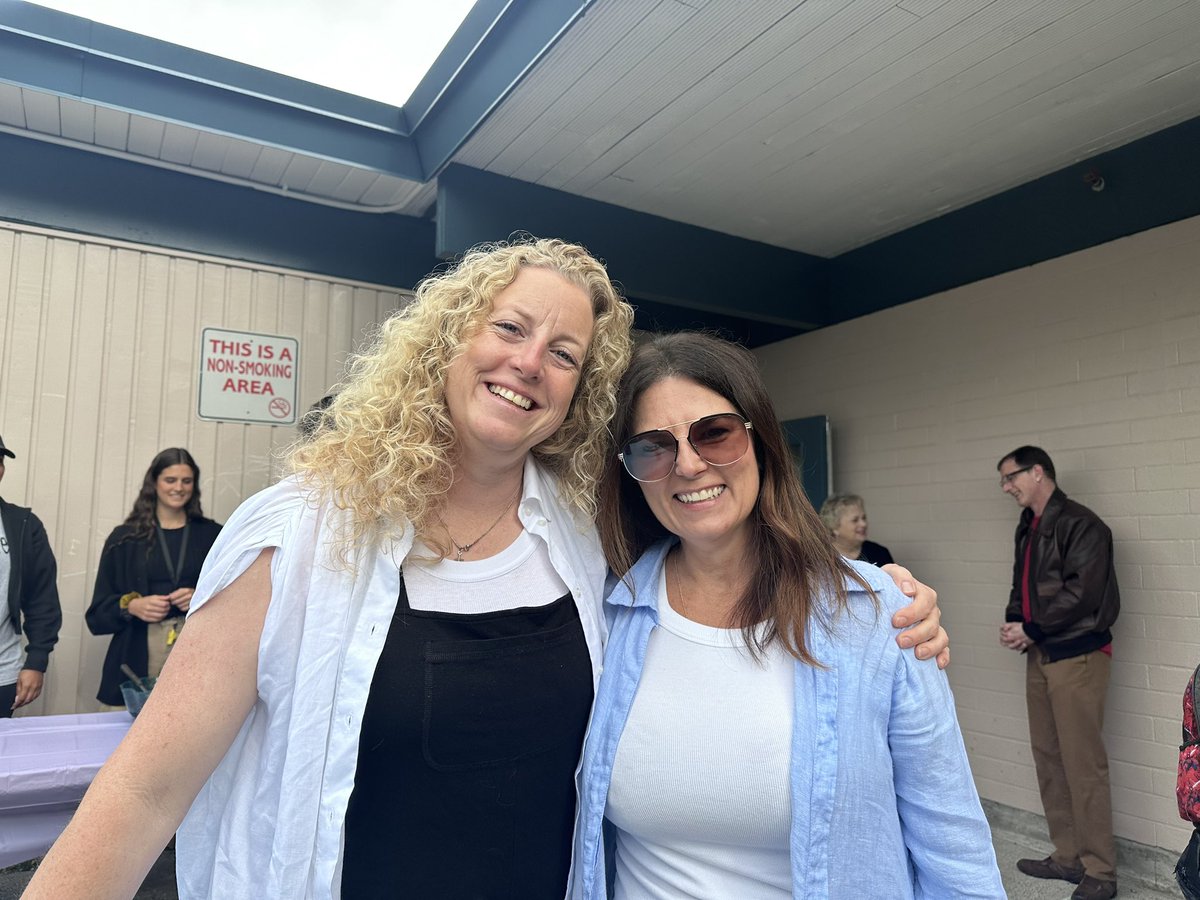 Seaview pancake breakfast for the community! Pancakes, music, and dance parties. Thanks <a href="/Seaview_School/">Seaview Community School</a> for a great event!
<a href="/sd43bc/">School District 43</a> <a href="/laryan70/">Larry Ryan</a>