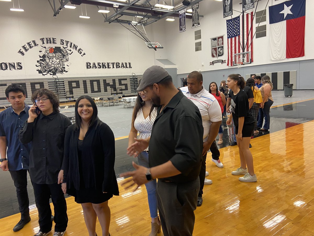 M_Juarez25's tweet photo. Great turnout at our Banquet.  Thank you to my dudes for the hard work and determination the last 4 years.  Thank you for trusting the process and being so coachable.  Thank you Chef @bobbojr2 for a delicious and professional meal! Your student chefs are top notch!!! https://t.co/u7NmbfREbt