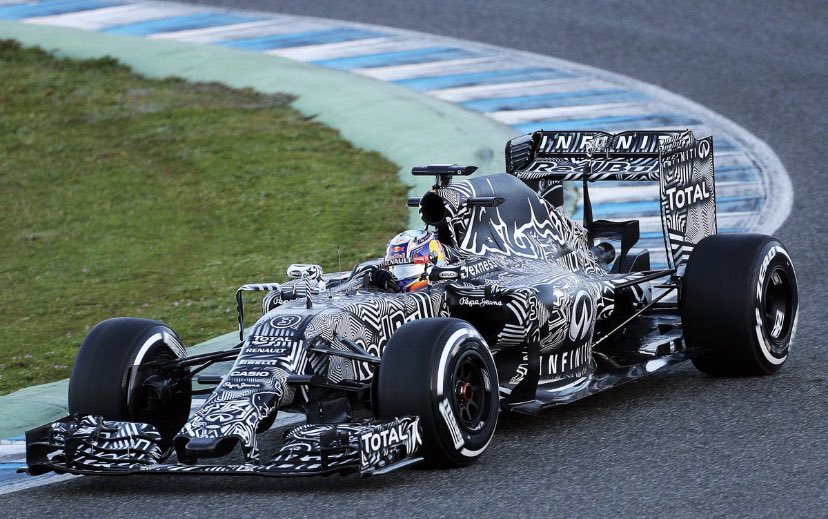 Redbull missed Vettel so much they took inspiration from his 2014 Italian GP helmet design onto their 2015 testing livery RB11