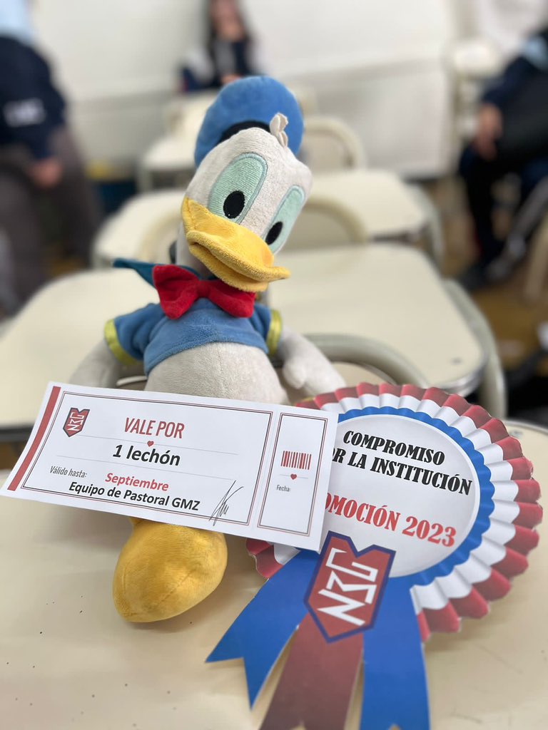 Feliz cumpleaños a donald !!! Y se festeja con lechón… jujuu 🔥🥳🍾