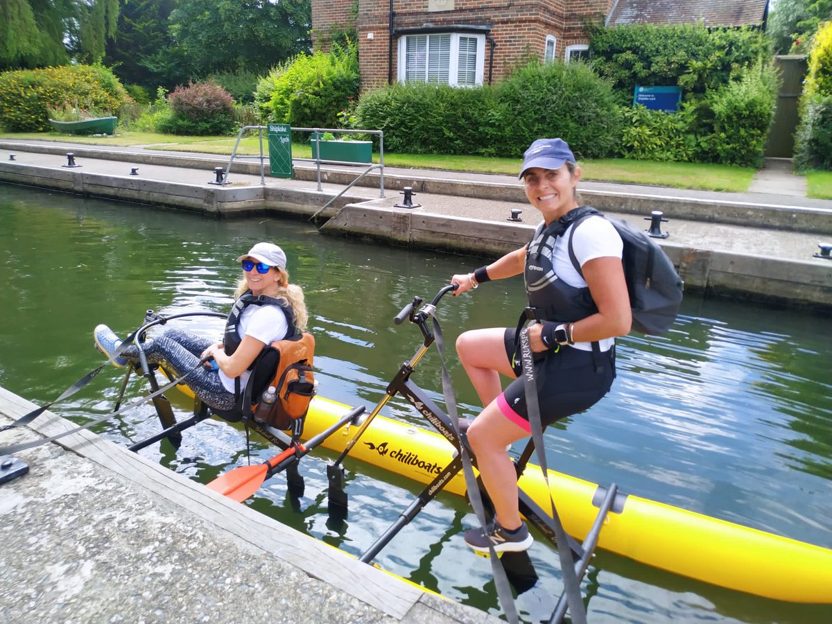 Got to hang out with one of my best friends today, we paddle boarded &amp; put the world to rights! 
She joined so many of my awareness campaigns in 2022 for <a href="/Project9010/">Project 90-10 Charity ❤️</a> (reducing CSA) 🫶🏼 love her - the last challenge she did with me was the 15 mile bike ride on water - thanks to