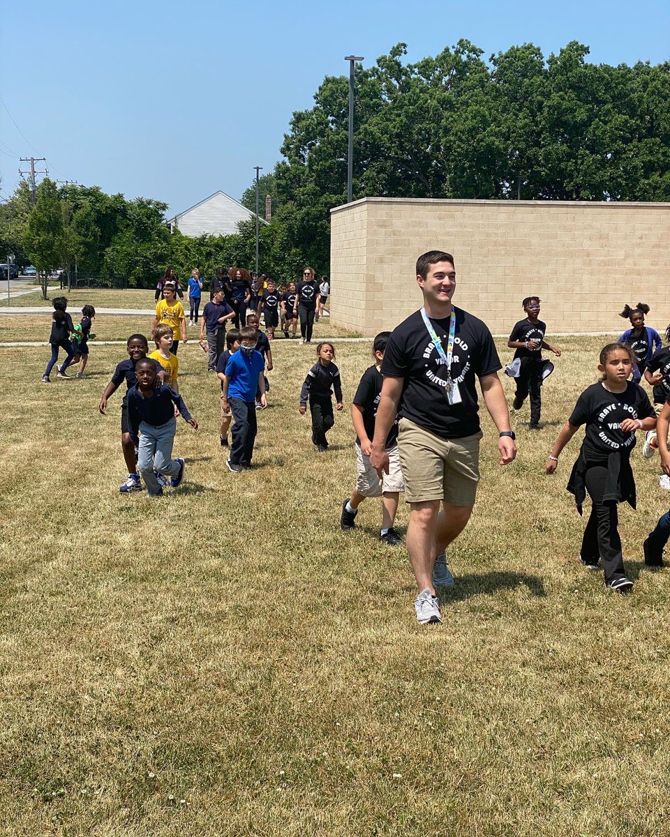 wrharperschool's tweet photo. House Team Fun Day! Four Housesβ¦One Family!π΄π΅π’β«οΈ
ππππ #wrharper #teamHarper #IBWorldSchool #IBPYP #PYP #cmsd #weareIB #global #learners #worldchangers #gethere #teachcle #elementaryschool https://t.co/LF0GBoWriQ