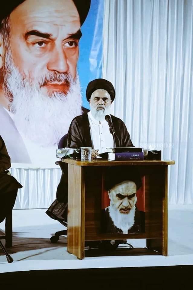 BedariMedia's tweet photo. دشمن کی طرف سے برسی کو روکنے کیلئے حکومتی اقدام کیے ج�� رہے ہیں۔۔۔آپ تمام دوست میڈیا کمپین ٹویٹر میں حصہ لیں۔۔۔جہاں جہاں سب دوستوں کو کالز کریں۔۔۔میسج کریں۔۔۔ٹوئٹر پر منظم انداز سے کمپین میں شامل ہو کر دشمن وقت کی ناک رگڑ دیں۔
#Barsi_ImamKhomeini_F9Park https://t.co/MGK47mAbbp