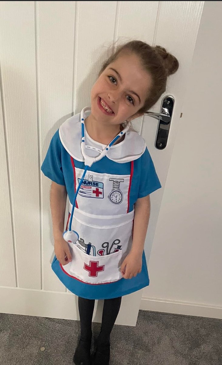 joanadi64101885's tweet photo. Careers day at school and Matilda wants to be a nurse just like mum ! #proudmum #nurseinthemaking https://t.co/GBk8oHL4rY
