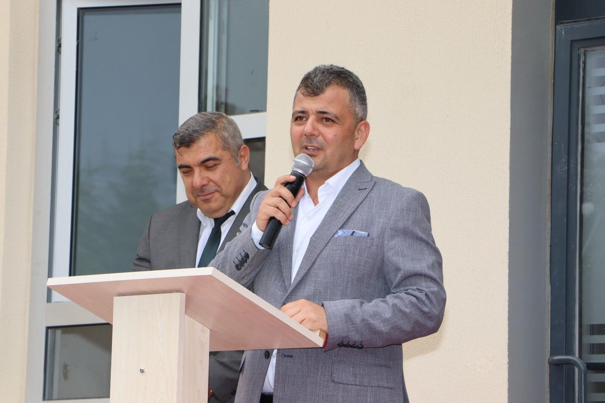 Belediye Başkanımız Serkan Koyuncu, Mithatpaşa Ortaokulu'nda gerçekleşen okul kütüphanesi ile çeşitli eğitim atölyelerinin açılışına katıldı.
<a href="/serkankoyuncu03/">Serkan Koyuncu🇹🇷</a>