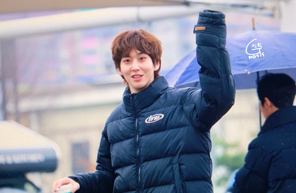 tinyshinwonie's tweet photo. 190330 shinwon >>>>>>
🐰 #신원 #펜타곤 https://t.co/jgIJUu8dl4