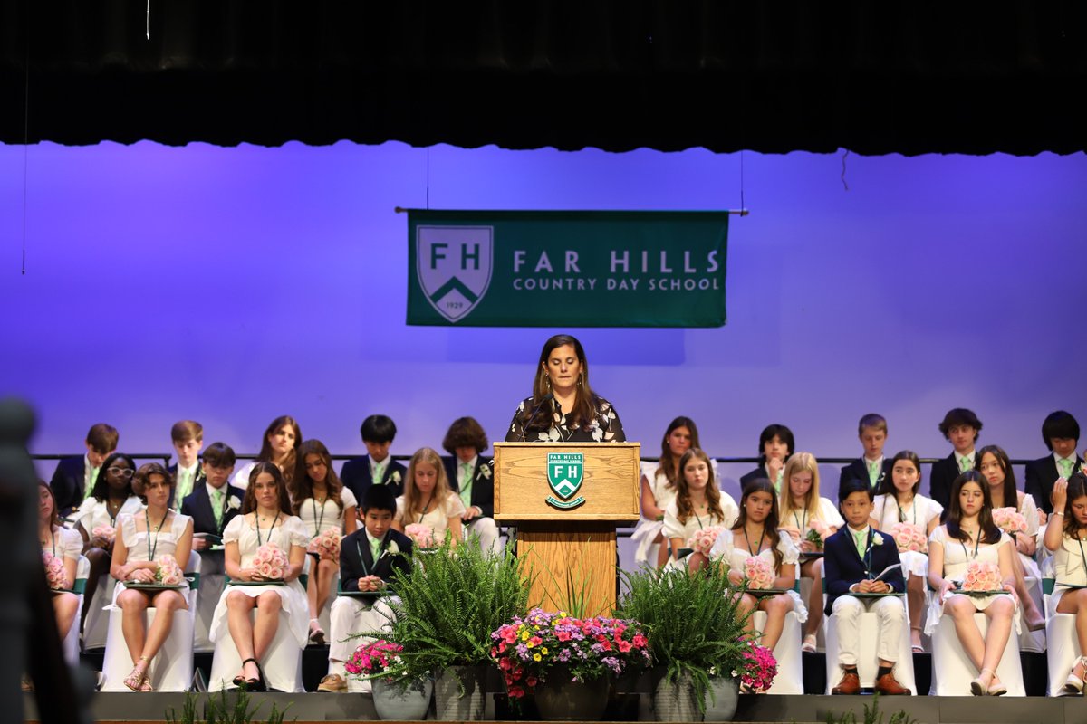 fhcds's tweet photo. Congratulations, Class of 2023! We can't wait to see the places you'll go and the incredible things you'll do. "I hope these students leave Far Hills knowing that no amount of time is too little to make a powerful difference in this world," said HOS Georgia S. Zaiser. https://t.co/DaLZTgBpSp