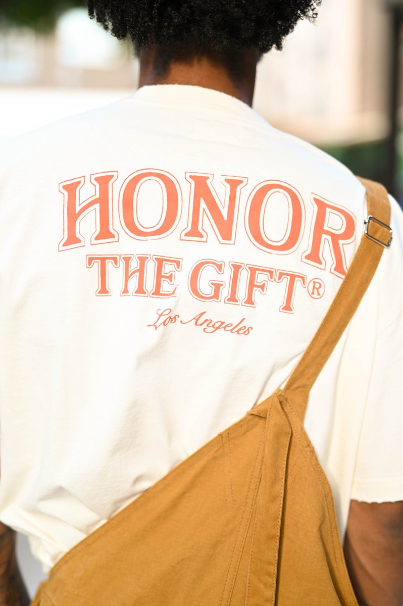KickingItATX's tweet photo. The “Work Wear” collection from @honorthegift just hit in time for summer. 

Drop by the shop or check out the collection online. 

#kickingitatx #honorthegift #austin #domainnorthside https://t.co/nTxzgPGZ47