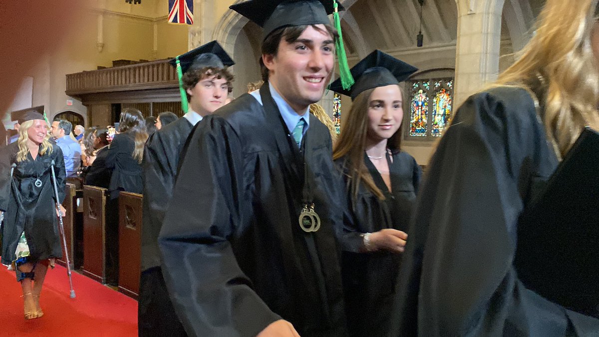 Sarah Charley tweet media