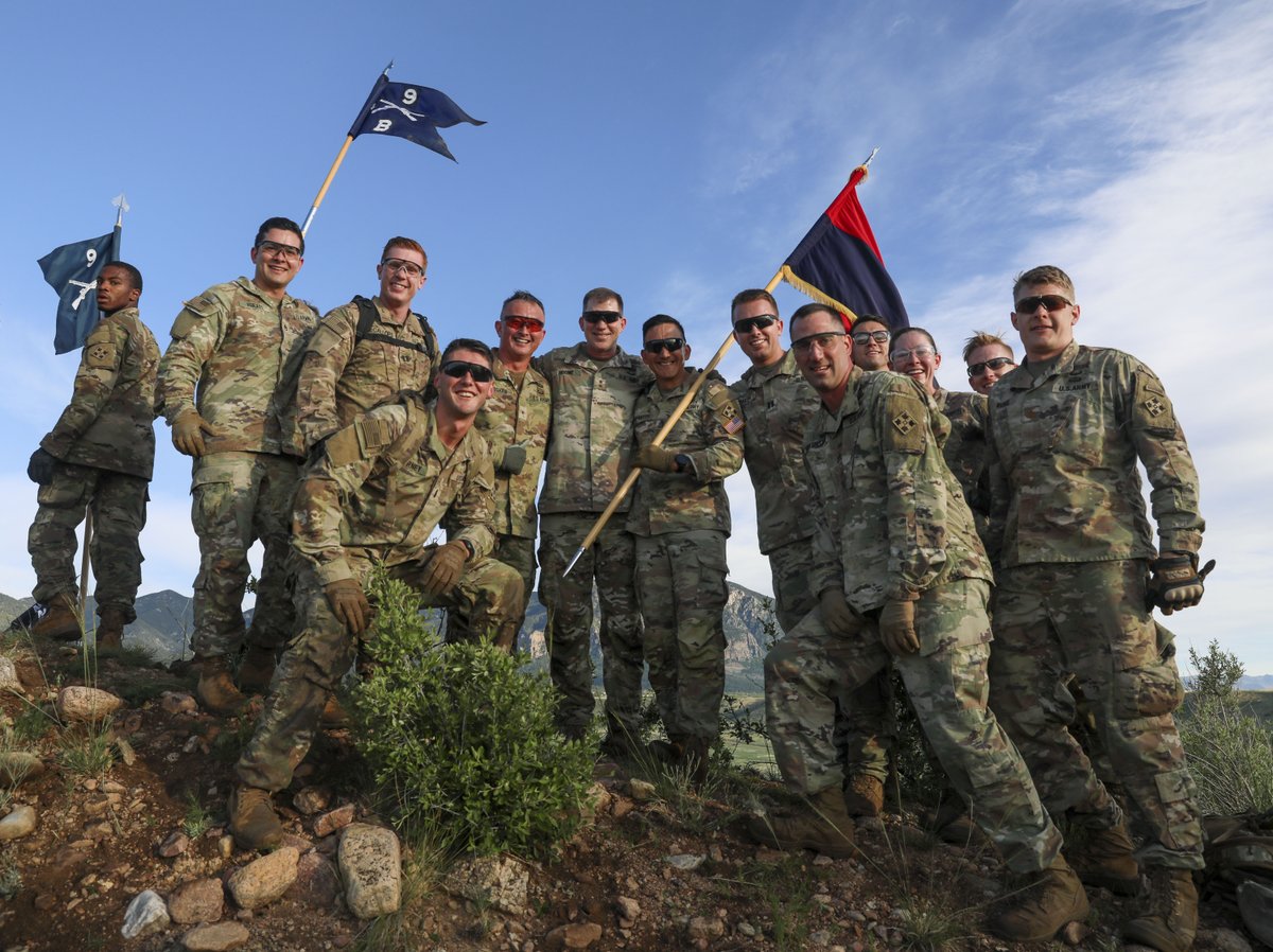 4thInfDiv's tweet photo. 📣 This morning, 8,000 Soldiers from across the installation competed in an approximately 2-mile, 6-obstacle event to honor the Soldiers who fought in the Batttle of Kamdesh. https://t.co/iymICcugA4
