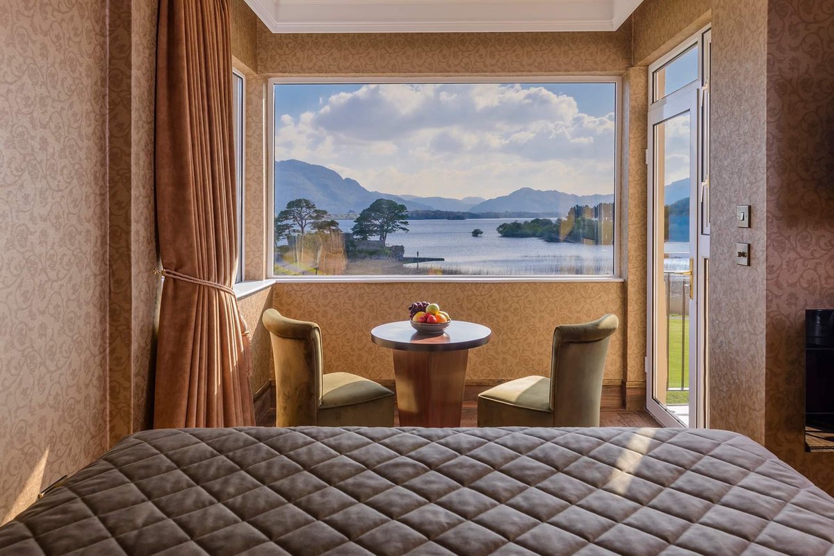 Picture perfect views 💫 Escape to The Lake & enjoy breathtaking views in the most serene surroundings. #lakehotel #lakehotelkillarney #summerbreak #escapetothelake #lakeviews #surroundedbynature #lovekillarney #experiencekerry #discoverireland #keepdiscovering