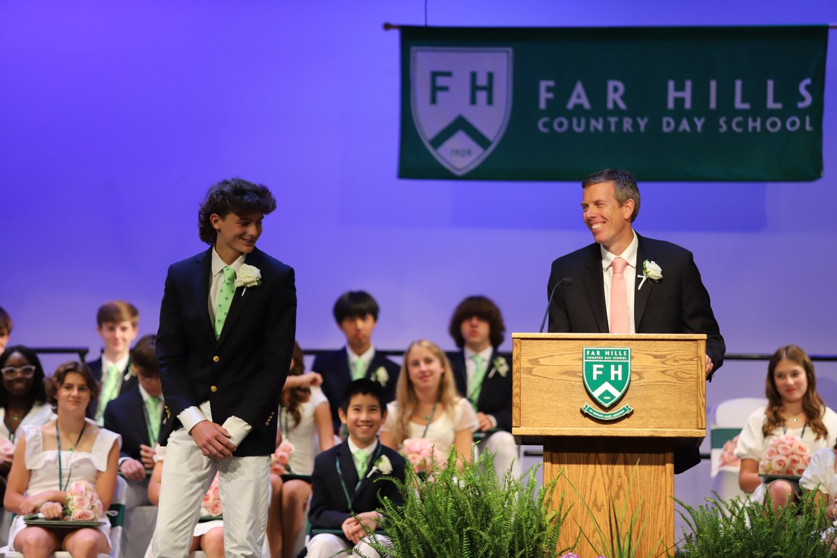 fhcds's tweet photo. Congratulations, Class of 2023! We can't wait to see the places you'll go and the incredible things you'll do. "I hope these students leave Far Hills knowing that no amount of time is too little to make a powerful difference in this world," said HOS Georgia S. Zaiser. https://t.co/DaLZTgBpSp