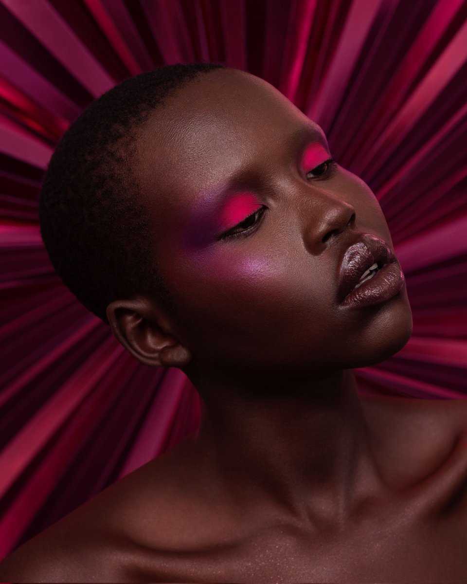 BabbiMatrix's tweet photo. Beauty shoot with Kate white and Karla Cruz
#darkskin #darkandlovely #model #beauty #biglips #Pink #prettyinpink https://t.co/EyJjEqRsav