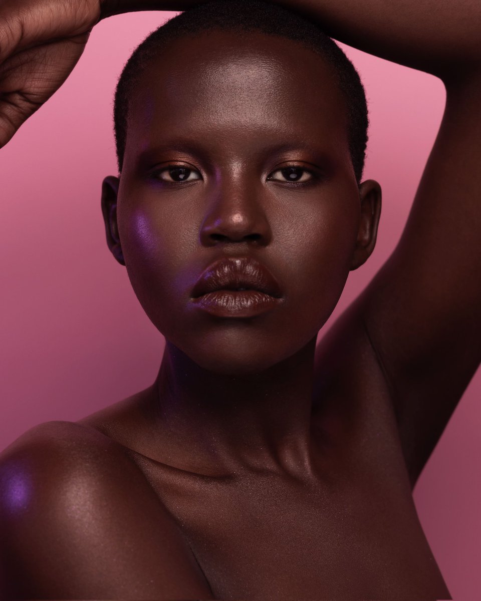 BabbiMatrix's tweet photo. Beauty shoot with Kate white and Karla Cruz
#darkskin #darkandlovely #model #beauty #biglips #Pink #prettyinpink https://t.co/EyJjEqRsav