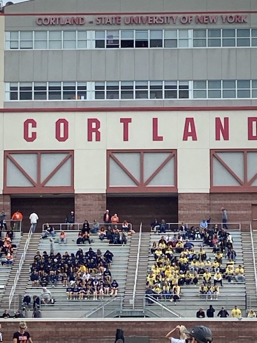 Victor_GirlsLax's tweet photo. Thank you @VictorLacrosse for supporting our girls team today!! @VictorBLDevils @Victor_GirlsLax
#StateSemiFinal #LetsGo #BringItHomeAgain https://t.co/VfrEQut1aO