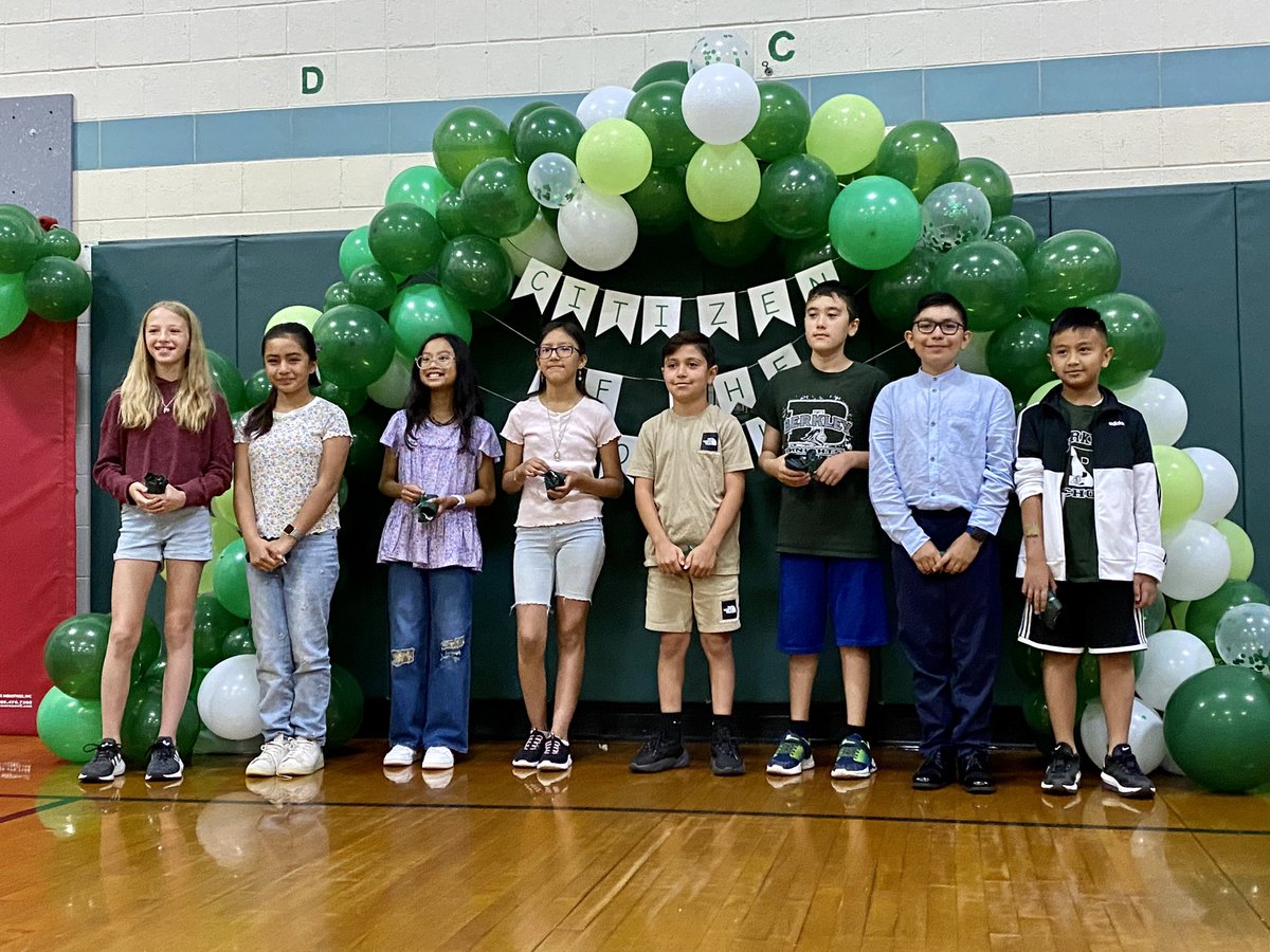 Congratulations to our Berkley 4th and 5th grade Citizens of the Month! 🤩 #NMUKNIGHT <a href="/NMBerkley_NJ/">Berkley</a>
