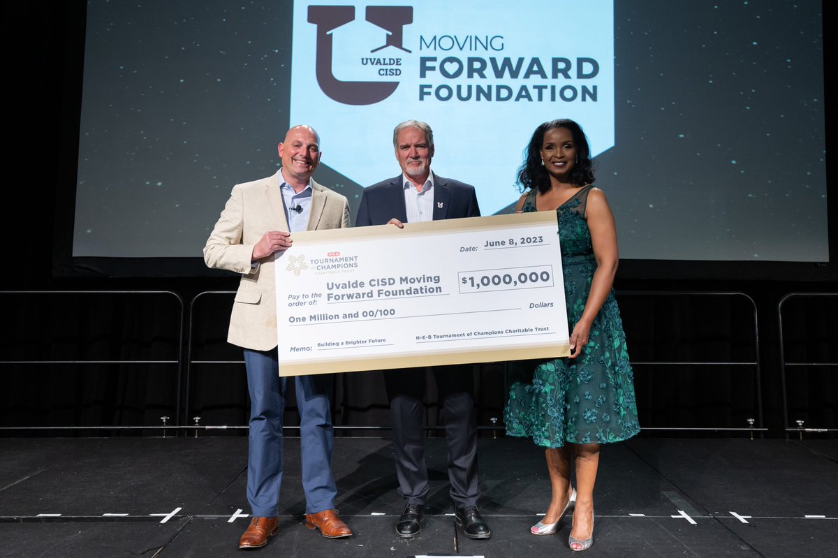 HEBNewsroom's tweet photo. This year, @hebtoc brought in a record breaking $13.5M, bringing the total raised over 38 years to $159M. Thank you to everyone who made this possible! #hebtoc 

More at: https://t.co/VY8EvrcrLR https://t.co/33Pef0vzR1