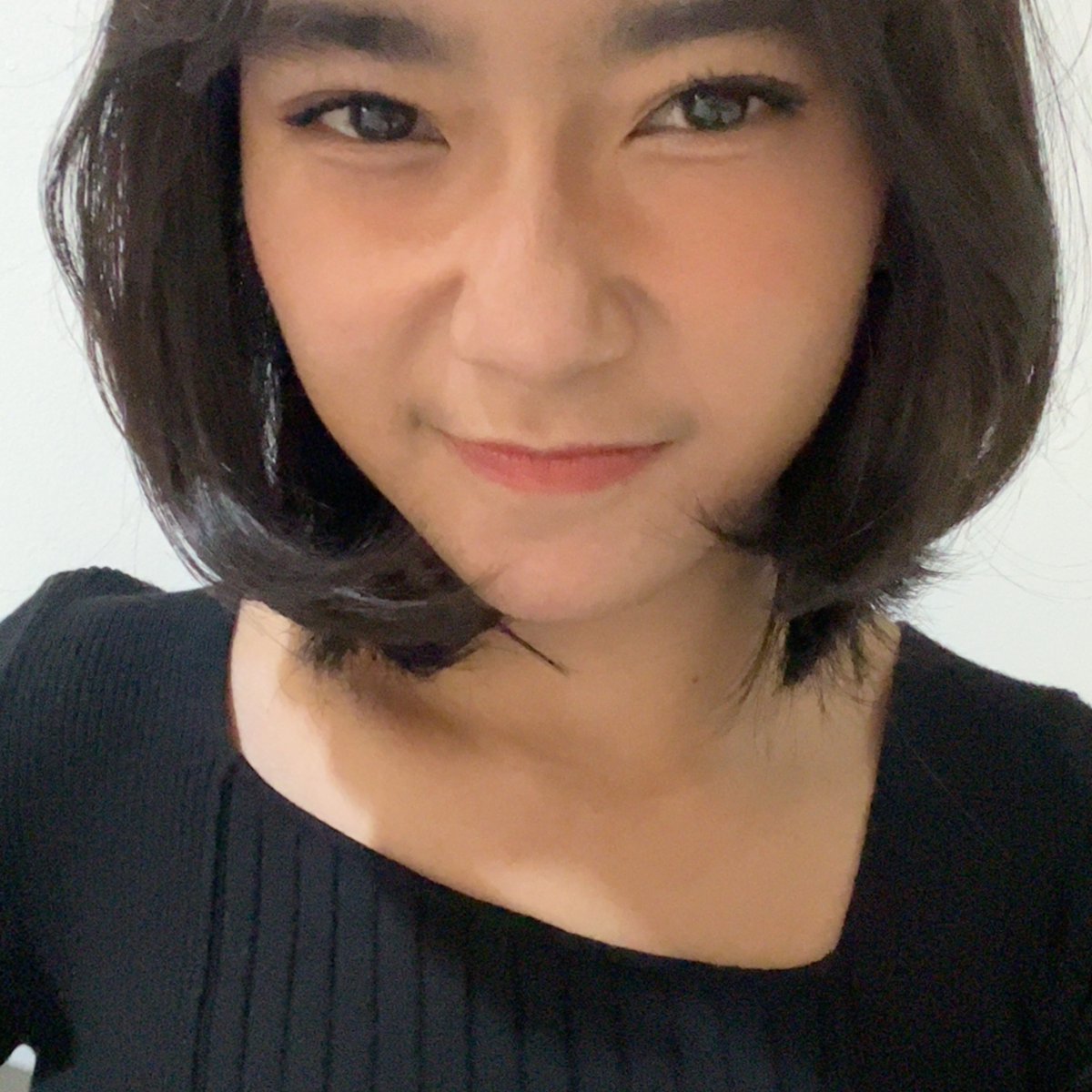 Freya_JKT48's tweet photo. #TGIFreday 🖤 https://t.co/vP54Sujmax