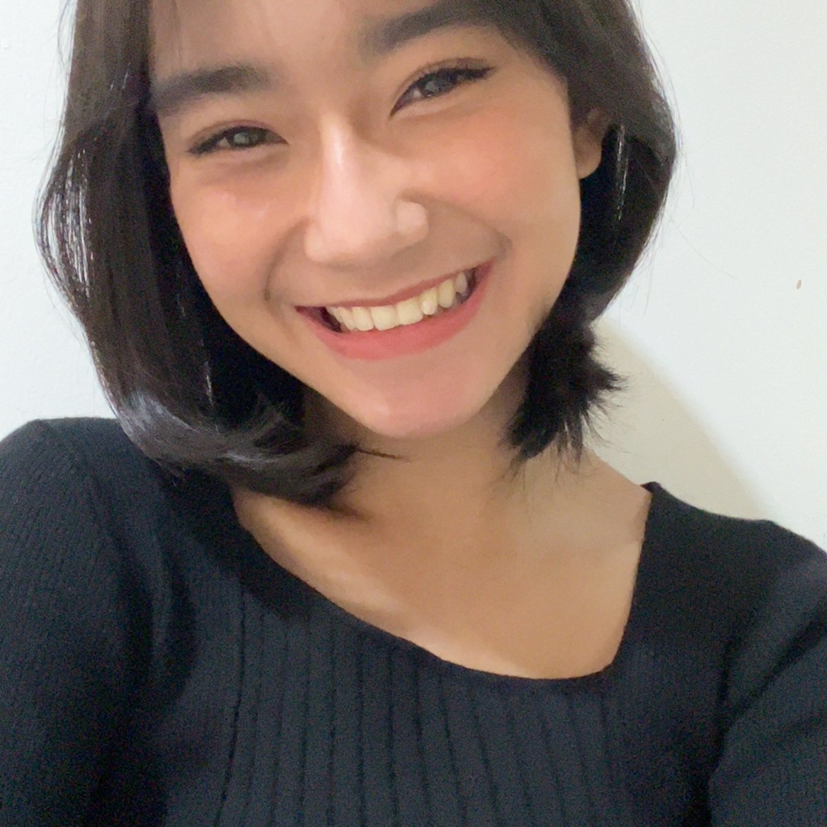 Freya_JKT48's tweet photo. #TGIFreday 🖤 https://t.co/vP54Sujmax