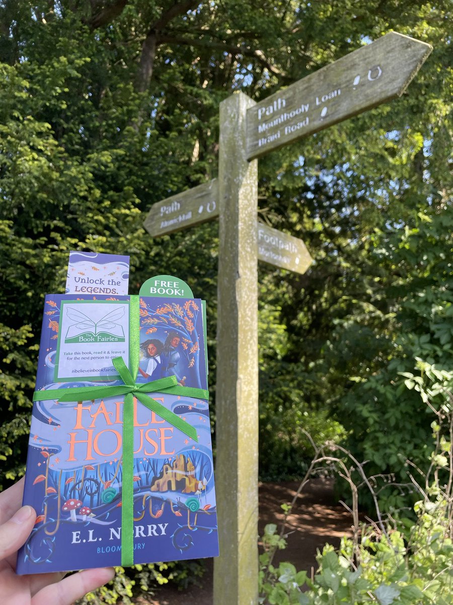 'I swear every word I utter is true. I am a Knight.'

The Book Fairies are sharing copies of #Fablehouse by #ELNorry! 

Who will be lucky enough to spot one in the Stables at Mortonhall in #Edinburgh?

#ibelieveinbookfairies #TBFFable #TBFBloomsbury #MGReads #BooksForKids