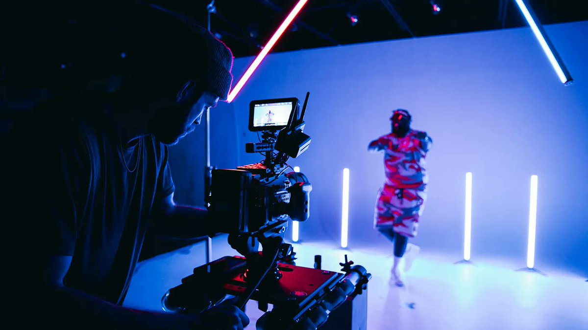 MortonVisuals's tweet photo. Great article in @Videomaker by my friend @PattyMooney of #SanDiego's #CrystalPyramid: A look into #corporate #video production >> https://t.co/pF1qkdyhtC. https://t.co/drk0dATbJx